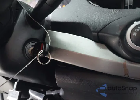 2014 Honda Cr-V Lx z USA, uszkodzony, nr VIN 5J6RM4H3XEL032228